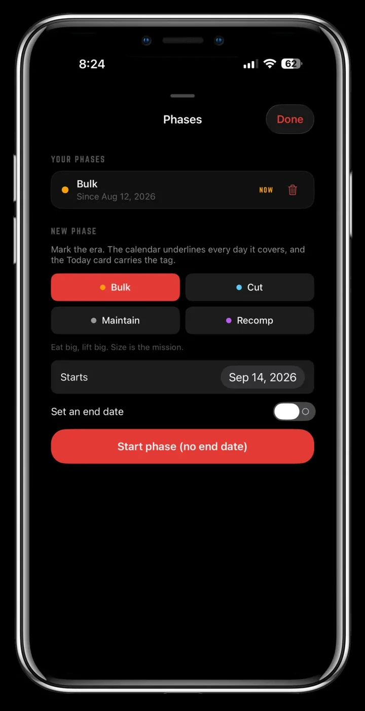 Setting a training phase: bulk, cut, maintain, or recomp, with start and end dates.